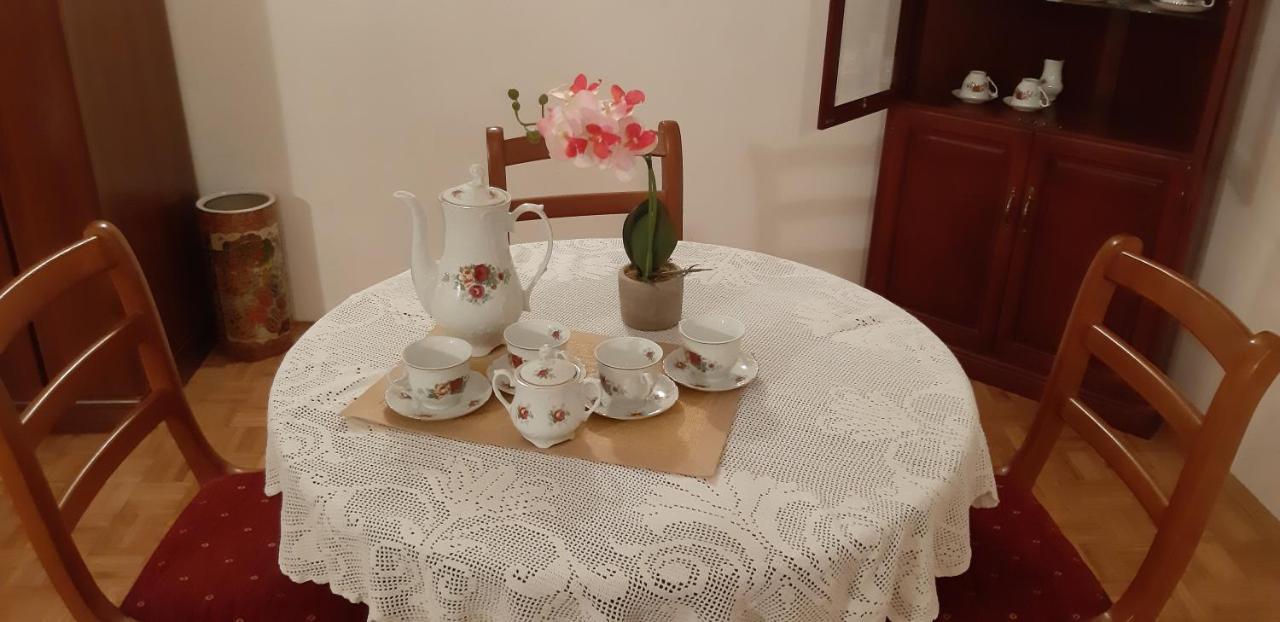Apartman Bogdan イェルサ エクステリア 写真
